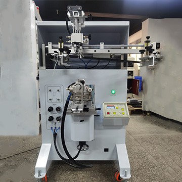 Semi Auto Screen Printer er blevet sendt til Uganda